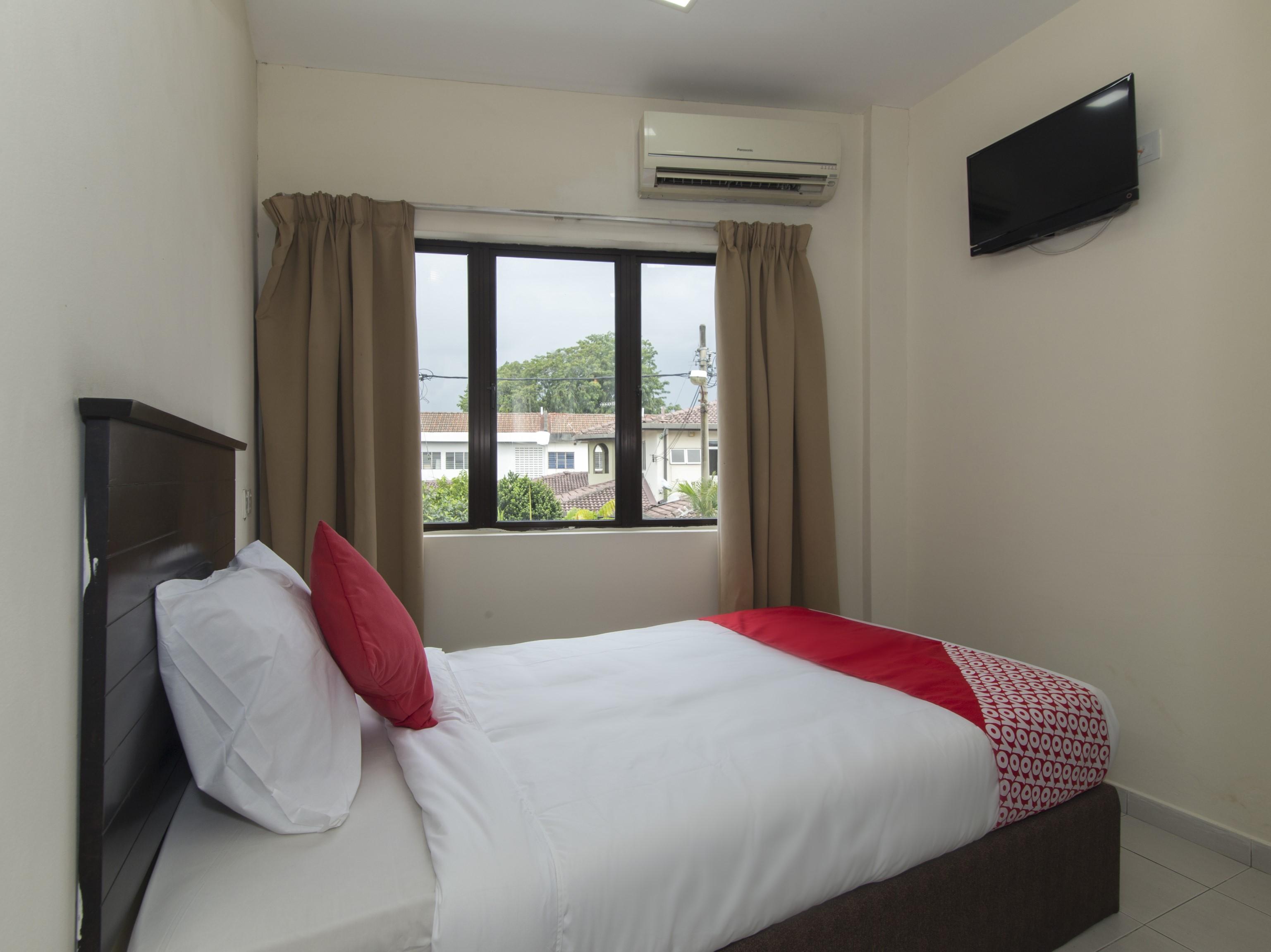 Oyo 91130 Hotel 91 Bukit Mewah كاجانغ المظهر الخارجي الصورة