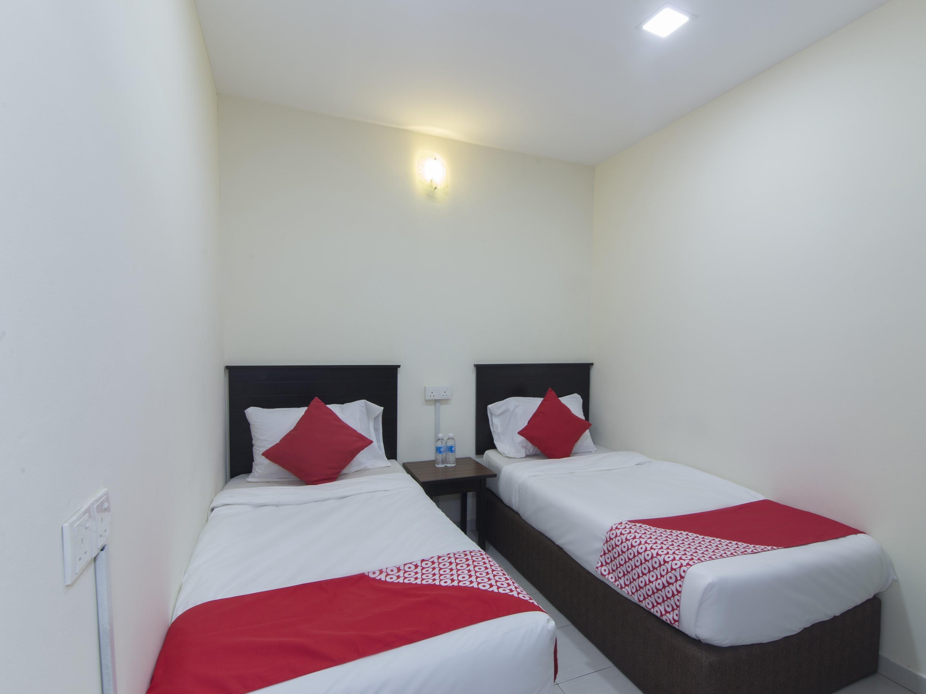 Oyo 91130 Hotel 91 Bukit Mewah كاجانغ المظهر الخارجي الصورة