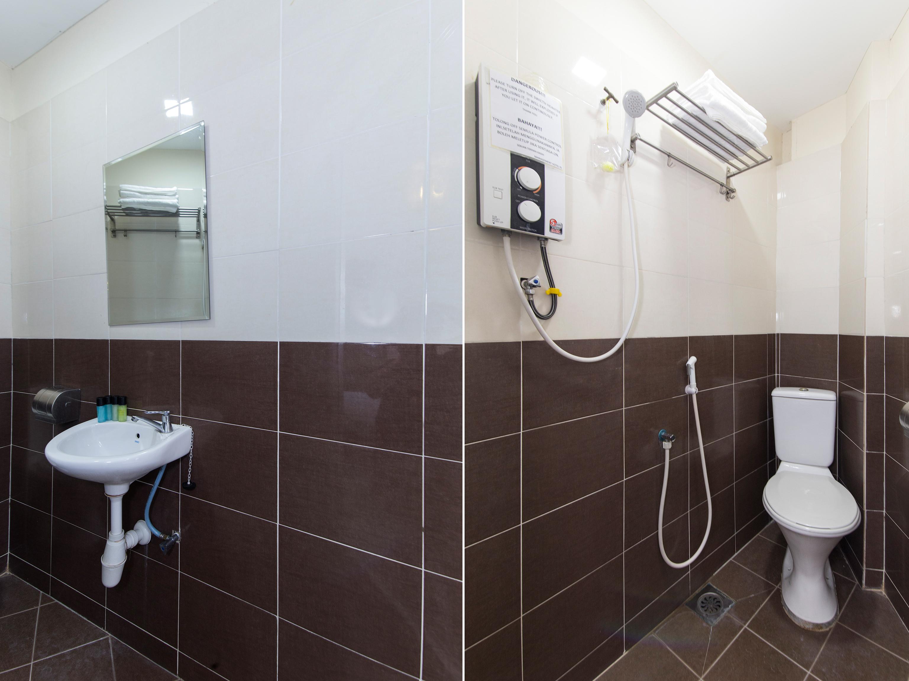 Oyo 91130 Hotel 91 Bukit Mewah كاجانغ المظهر الخارجي الصورة