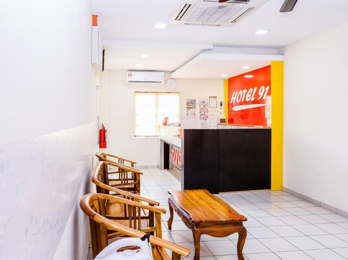 Oyo 91130 Hotel 91 Bukit Mewah كاجانغ المظهر الخارجي الصورة